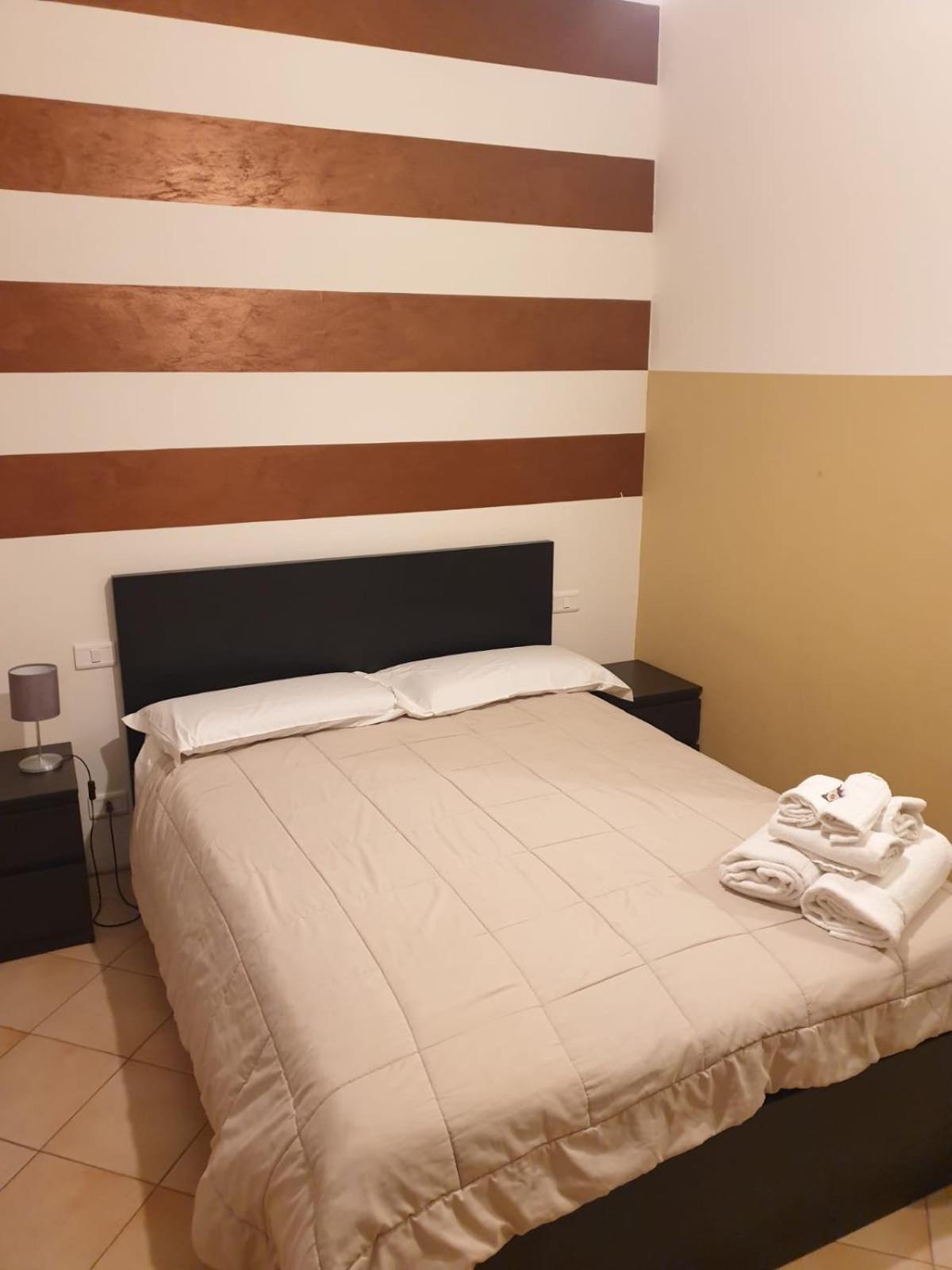 Salotto "900Strati" Hotel Бергамо Екстериор снимка
