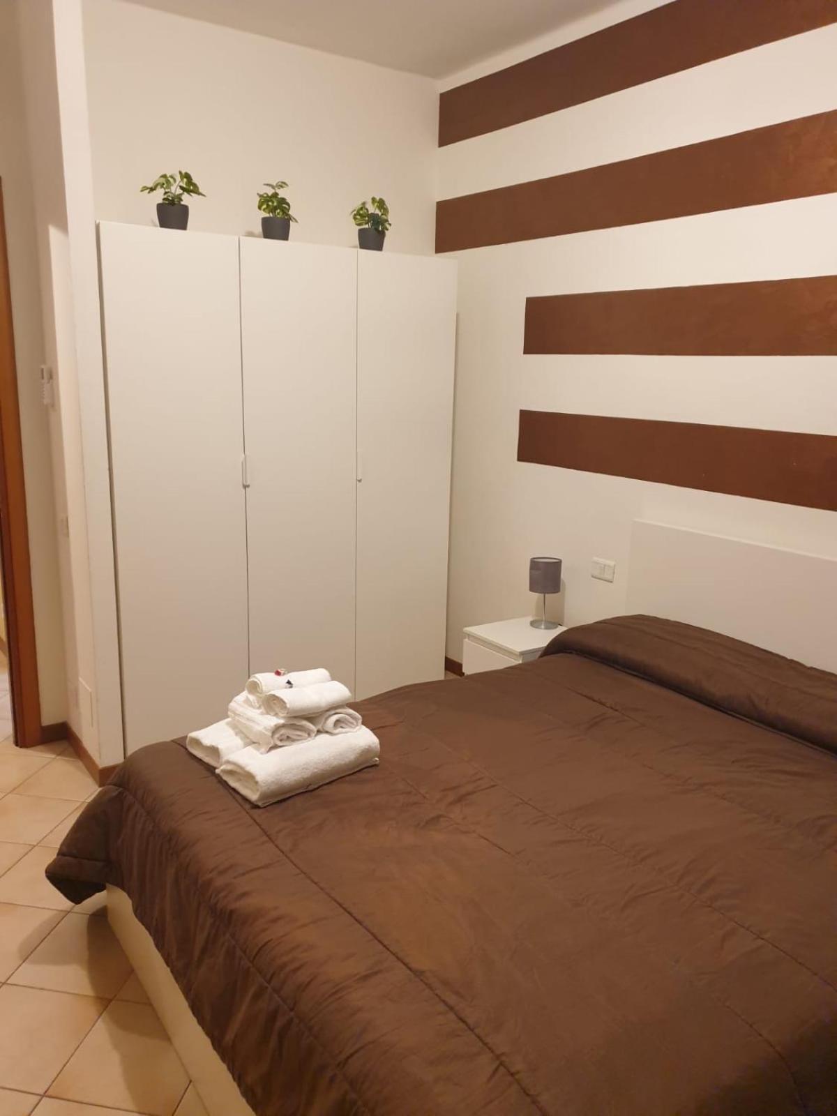 Salotto "900Strati" Hotel Бергамо Екстериор снимка